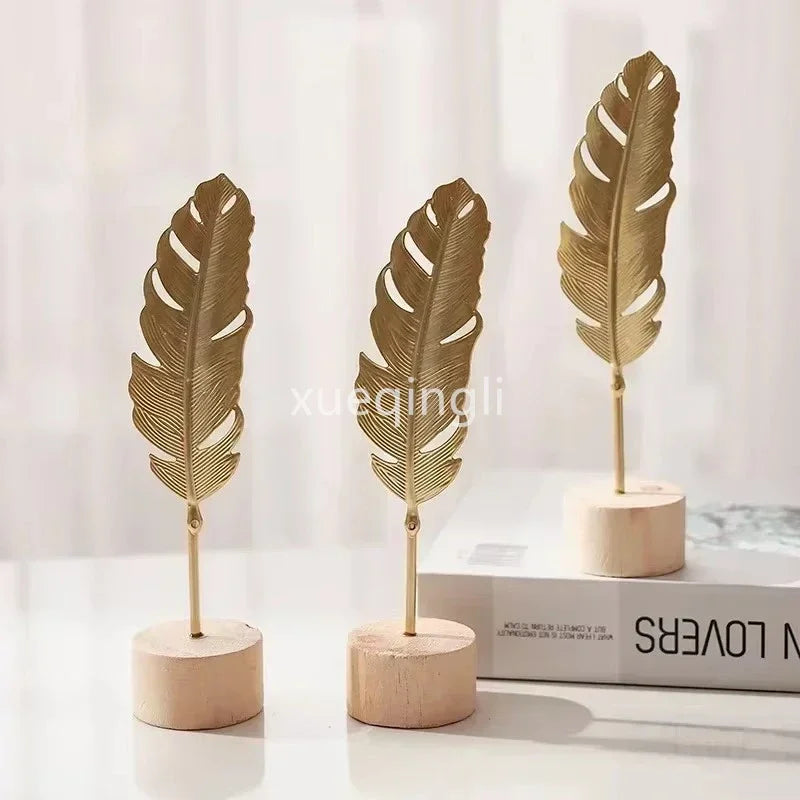 HonestyBazaar™ Nordic Iron Art Ginkgo Leaf Decoration - Luxury Metal Craft